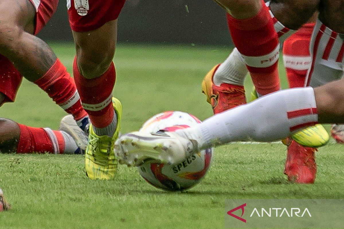 Gol semata wayang Maung Lwin antar ASEAN All Stars kalahkan Man United